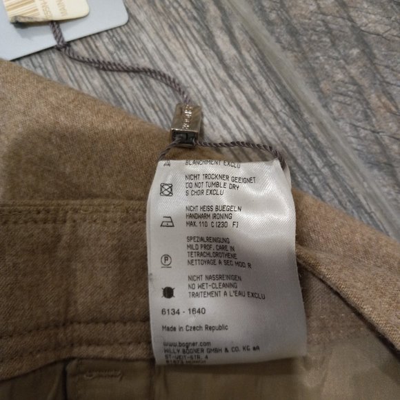 Bogner Wool Flannel Straight Leg Pants UNWORN - Picture 15 of 16